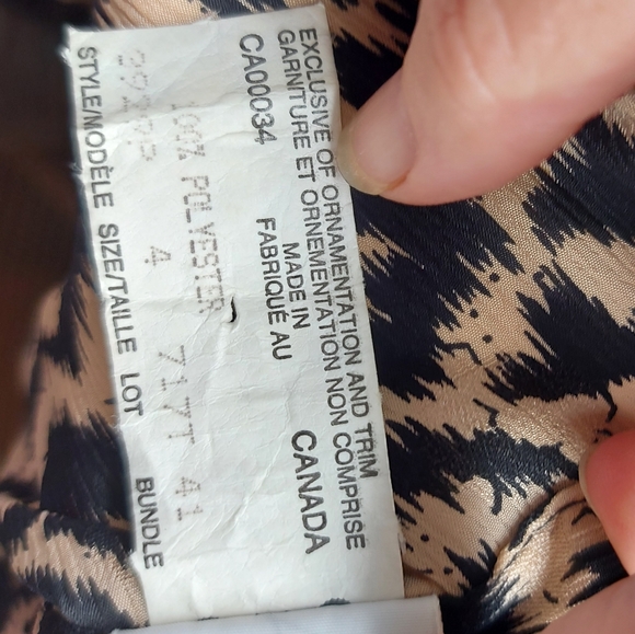 Leopard Print Button Up Blouse - Picture 5 of 5